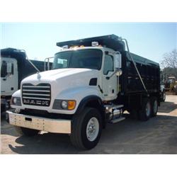 2005 MACK CV713 GRANITE T/A DUMP