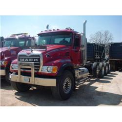 2003 MACK CV713 GRANITE QUAD AXLE