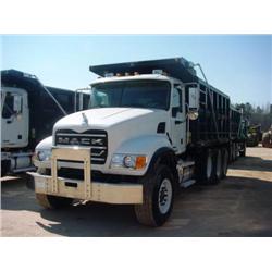 2003 MACK CV713 GRANITE TRI-AXLE DUMP