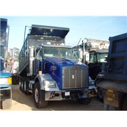 1998 KENWORTH TRI-AXLE DUMP