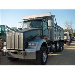 1997 KENWORTH T800 T/A DUMP