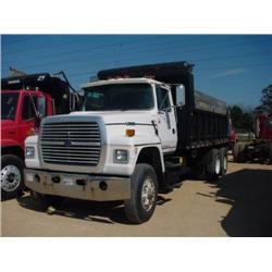 1995 FORD L8000 T/A DUMP