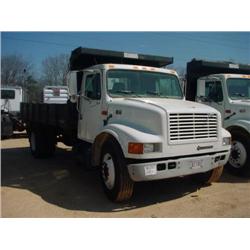 1999 INTERNATIONAL 4700 S/A DUMP