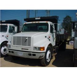 1999 INTERNATIONAL 4700 S/A DUMP