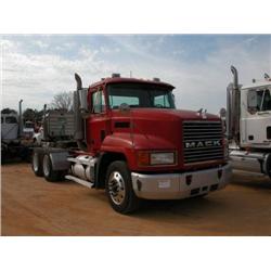2001 MACK CH613 T/A TRUCK TRACTOR