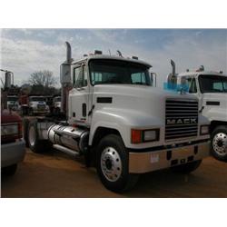 2001 MACK CH613 T/A TRUCK TRACTOR