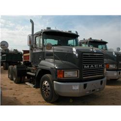 2000 MACK CH613 T/A TRUCK TRACTOR