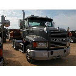 2000 MACK CH613 T/A TRUCK TRACTOR
