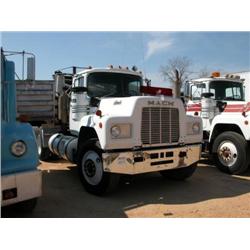1986 MACK R686ST T/A TRUCK TRACTOR