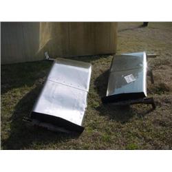 (1) LOT 2 TRUCK FENDERS
