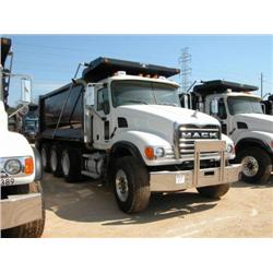 2005 MACK CV713 GRANITE TRI-AXLE DUMP