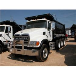 2005 MACK CV713 GRANITE TRI-AXLE DUMP