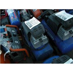 CAMPBELL HAUSFELD AIR COMPRESSOR 8 GAL 125 MAX PSI