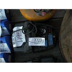 CAMPBELL HAUSFELD 1.5 HP ELECTRIC AIR PUMP