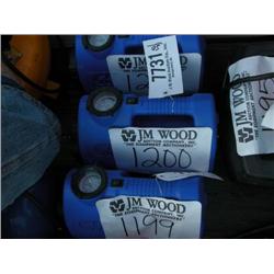 BATTERY FLASHLIGHT & INFLATOR