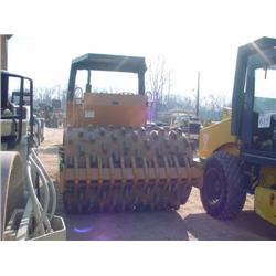 CASE 1102PD VIBRATORY ROLLER