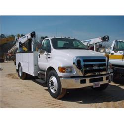 2006 FORD F650 SERVICE TRUCK