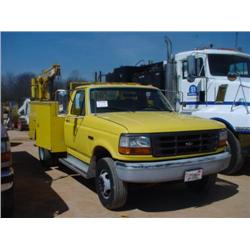 1996 FORD F450 SERVICE TRUCK
