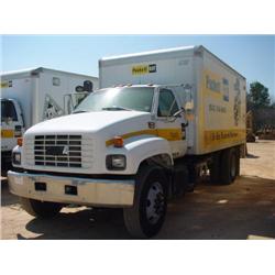 1997 CHEVROLET C6500 S/A LUBE TRUCK