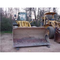 KOMATSU WA380WL-6 RUBBER TIRED LOADER