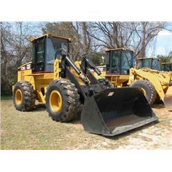 CAT IT28G TOOL CARRIER