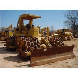 CAT 815 COMPACTOR