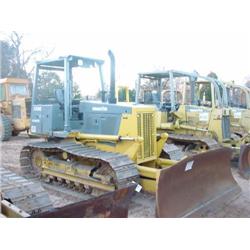 KOMATSU D39E CRAWLER TRACTOR