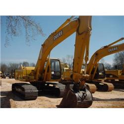 JOHN DEERE 200LC HYDRAULIC EXCAVATOR