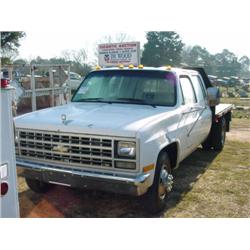 1991 CHEVROLET 3500 S/A CREWCAB FLATBED