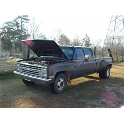 1987 CHEVROLET 3500 CREWCAB