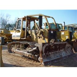 KOMATSU D58E CRAWLER TRACTOR