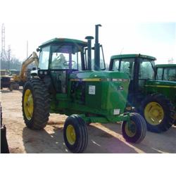 JOHN DEERE 4055 FARM TRACTOR