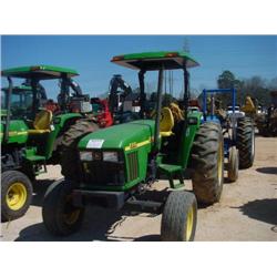 JOHN DEERE 5510 FARM TRACTOR