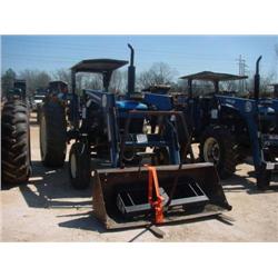 NEW HOLLAND 6610 FARM TRACTOR