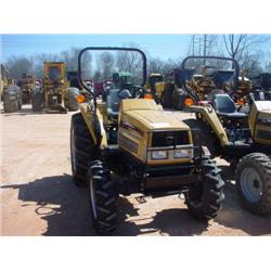 CHALLENGER MT275 FARM TRACTOR