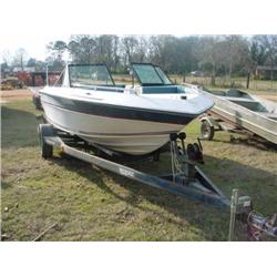 CHAPARRAL 170 BOAT