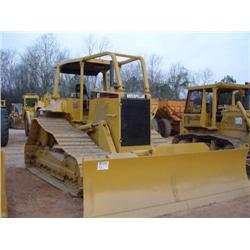 CAT D6M LGP CRAWLER TRACTOR