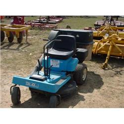 DIXON ZERO TURN RIDING MOWER