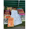 Image 1 : Do it yourself and wood work books and patterns