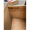 Image 2 : Deilcraft made in Canada end table