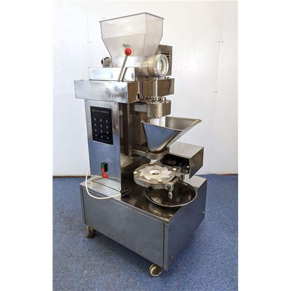 Stainless Steel Dumpling Machine On Wheels &L-45