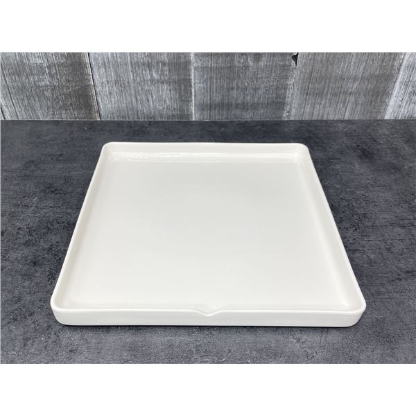 Mekkano 9-3/8" White Square Plates, Arcoroc L9557 - Lot of 24