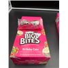 Image 1 : Stuffed Puffs Big Bites Filled Marshmallows-Birthday Cake Flavour (12 x 52g)