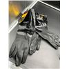 Image 3 : Kincoe 18in Sandy Finish PVC with Gauntlet Gloves (2ct)