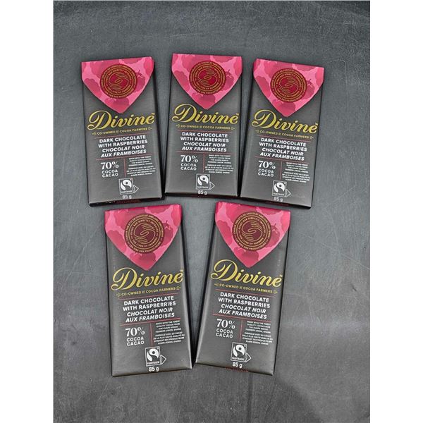Divine Dark Chocolate with Raspberries Chocolate Bar (5 x 85g)