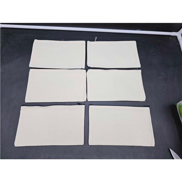 Lot of 6 Canvas Zip-up Bags