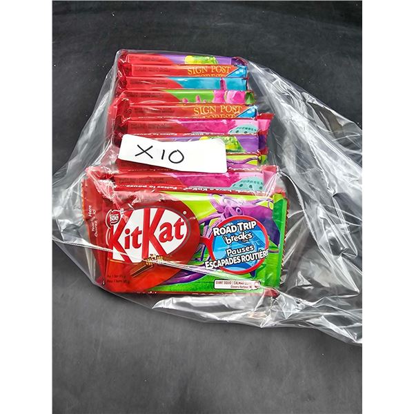 Lot of 10 KitKat Candy Bars (45g)