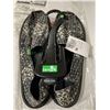 Image 1 : SANUK LADIES slipon shoes size 10.