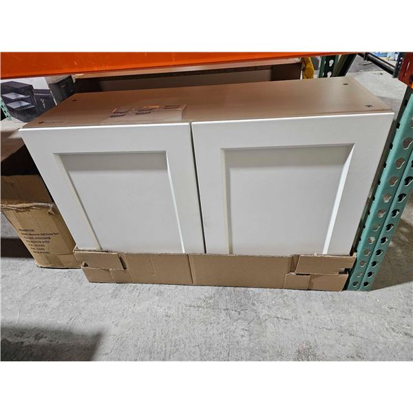 Eurolite 36x12x24"  Wall Whistler White