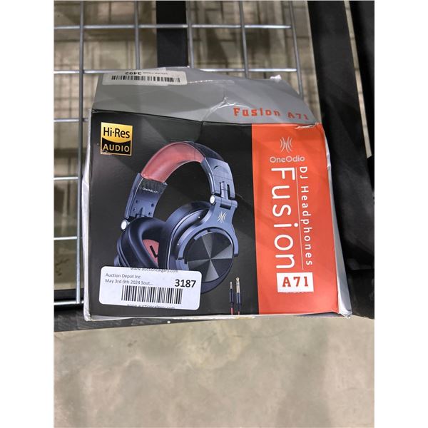 OneOdio Fusion A71 DJ headphones